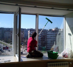 Мытье окон в однокомнатной квартире Кировск